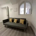 Апартаменти Perfect Mouraria *