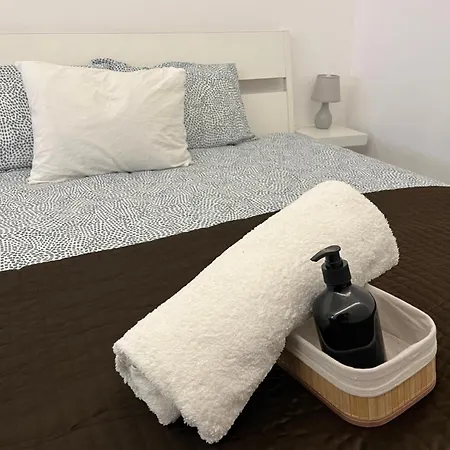 Perfect Mouraria Διαμέρισμα